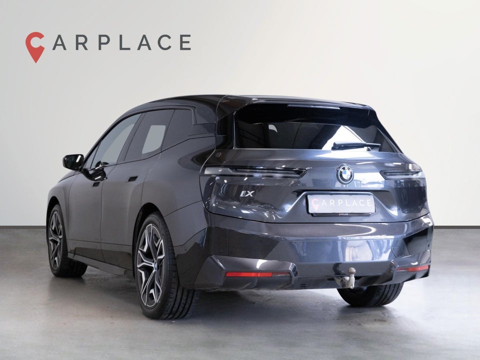 BMW iX xDrive40 Sport 5d