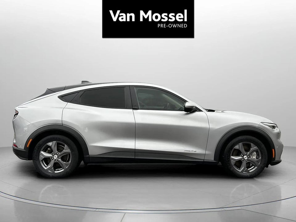 Ford Mustang Mach-E 75 Standard Range 5d