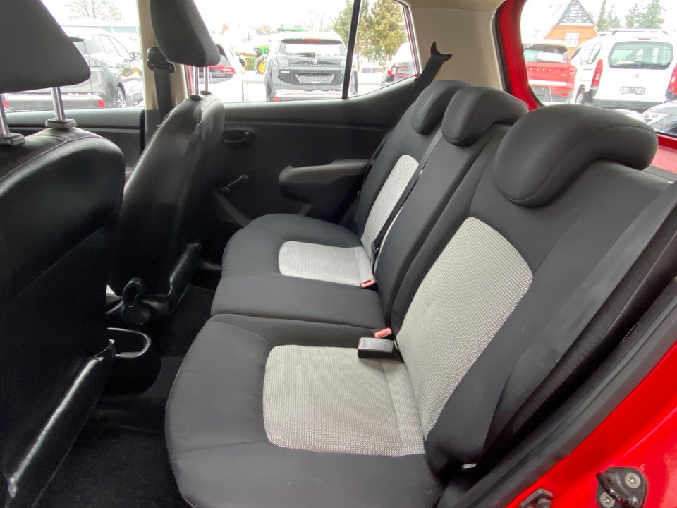 Hyundai i10 1,1 Classic 5d