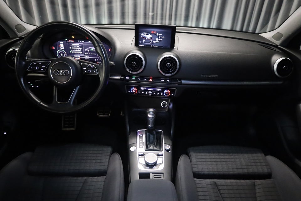 Audi A3 1,4 e-tron Sport Sportback S-tr. 5d