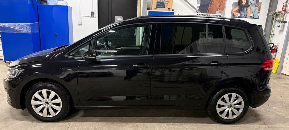 VW Touran 2,0 TDi 122 Comfortline Van 5d