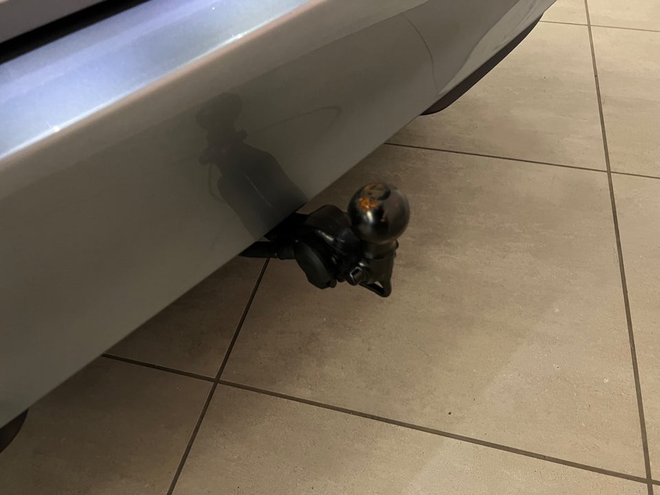 VW ID.Buzz 86 Life+ 6prs LWB 5d