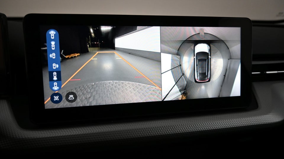 Aiways U5 Premium 5d