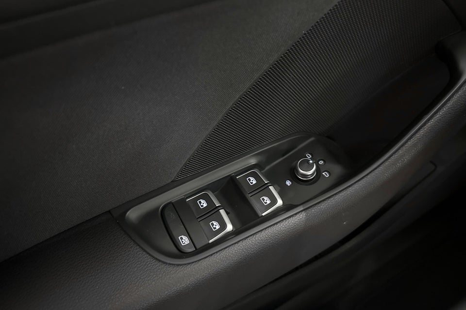 Audi A3 35 TFSi Limited plus Sportback S-tr. 5d