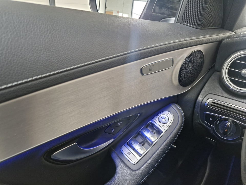 Mercedes C300 2,0 AMG Line Night Edition stc. aut. 5d