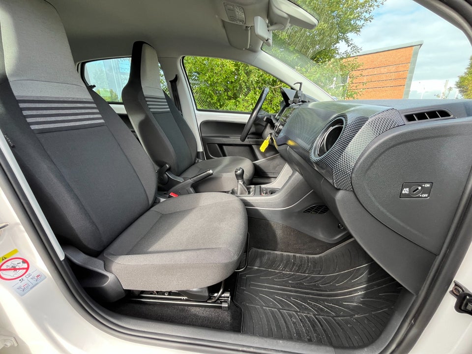 VW Up! 1,0 MPi 60 Move Up! BMT 5d