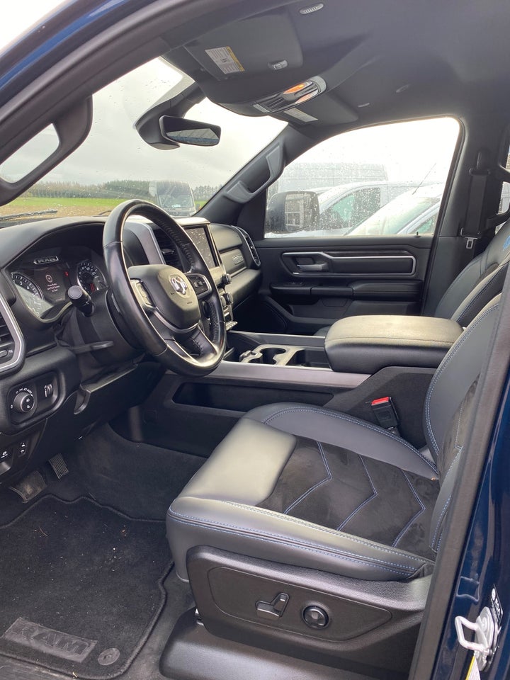 Dodge RAM 1500 5,7 V8 Hemi Laramie Sport aut. 4d