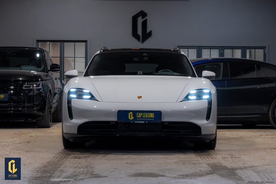 Porsche Taycan 4S Performance+ Cross Turismo 5d