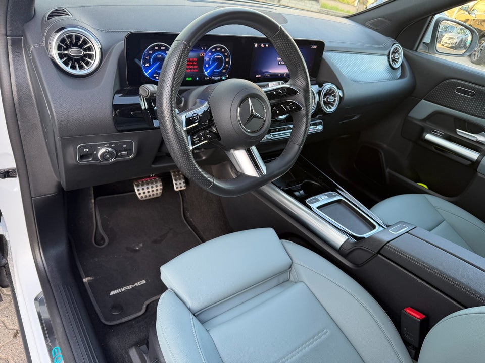 Mercedes EQA250+ AMG Line Advance Plus 5d