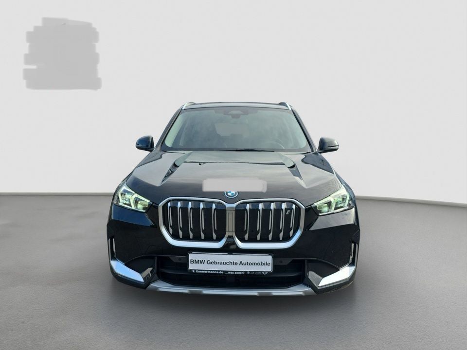 BMW iX1 xDrive30 X-Line 5d