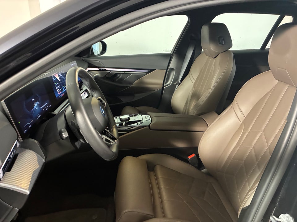 BMW i5 eDrive40 Touring M-Sport 5d