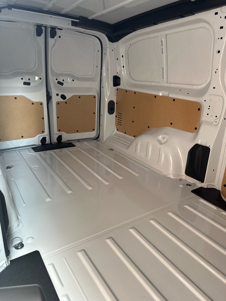 Peugeot Expert 2,0 BlueHDi 144 L3 Premium Van