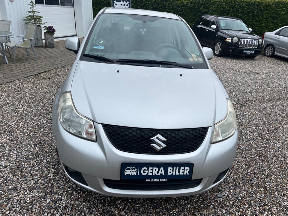 Suzuki SX4 1,6 GL-J 4d