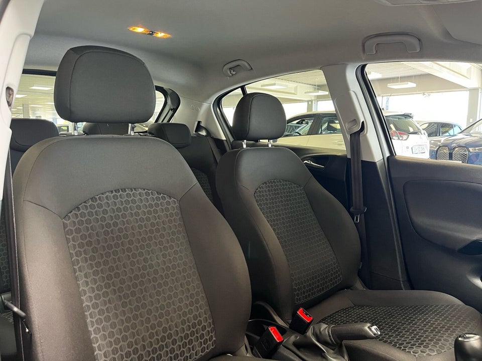 Opel Corsa 1,4 16V Enjoy 5d