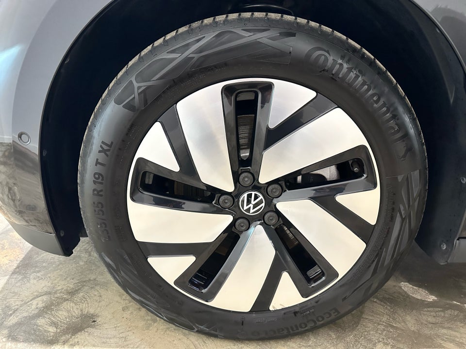 VW ID.Buzz 77 Pro SWB 5d