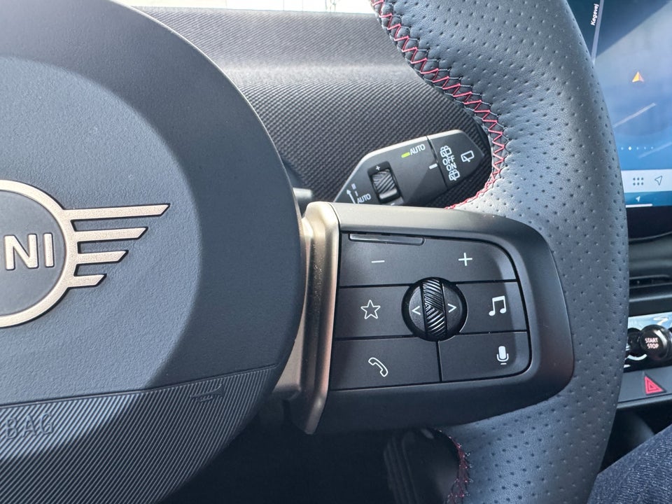 MINI Cooper SE JCW Trim XL 3d