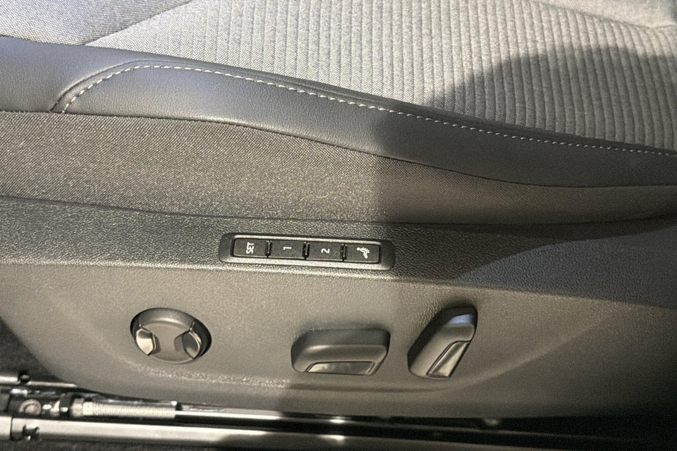 Skoda Enyaq 85 iV Premium 5d