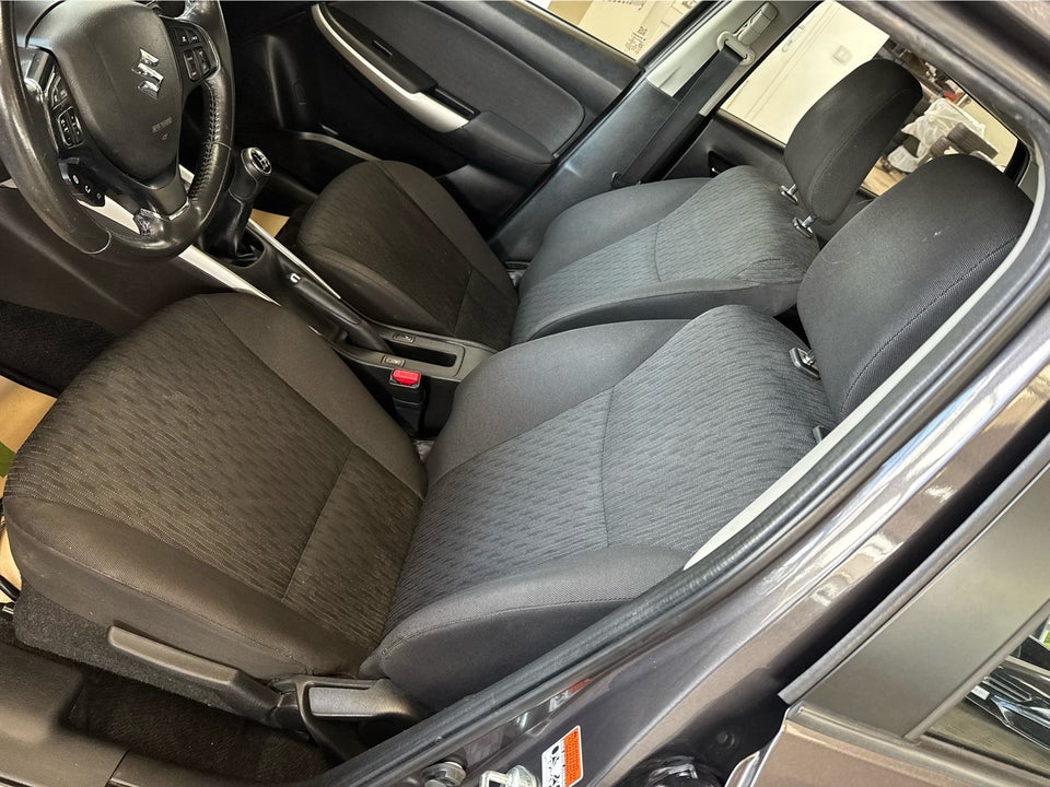 Suzuki Baleno 1,2 Dualjet Exclusive 5d