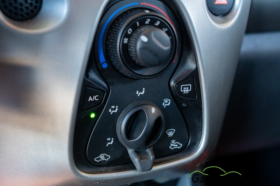 Toyota Aygo 1,0 VVT-i x 5d