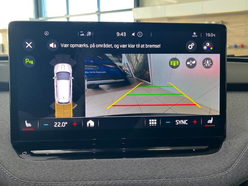 Skoda Enyaq 80 iV Loft 5d