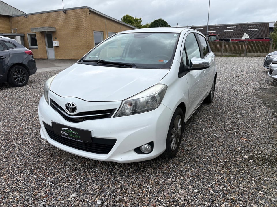 Toyota Yaris 1,3 VVT-i T2 Touch 5d