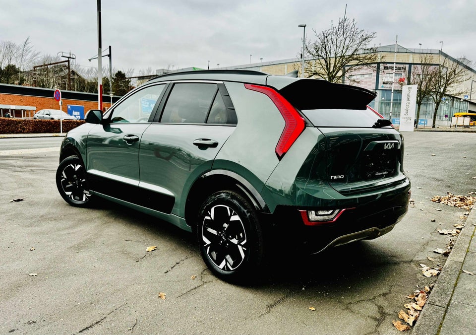 Kia Niro 64 EV Inspire 5d