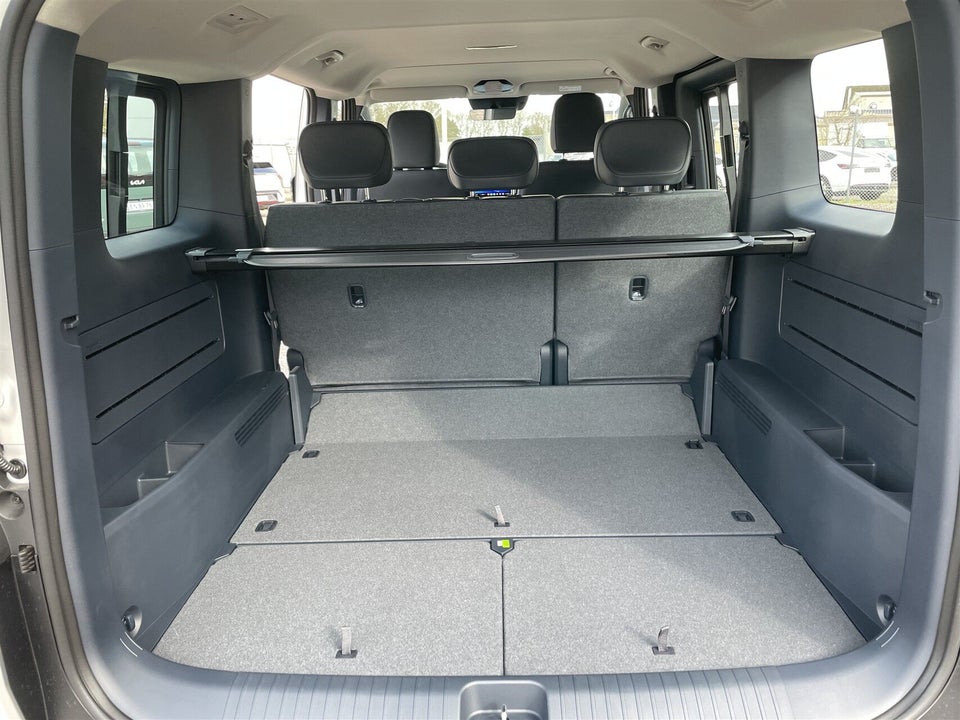 Kia PV5 71 Long Range Prestige 5d