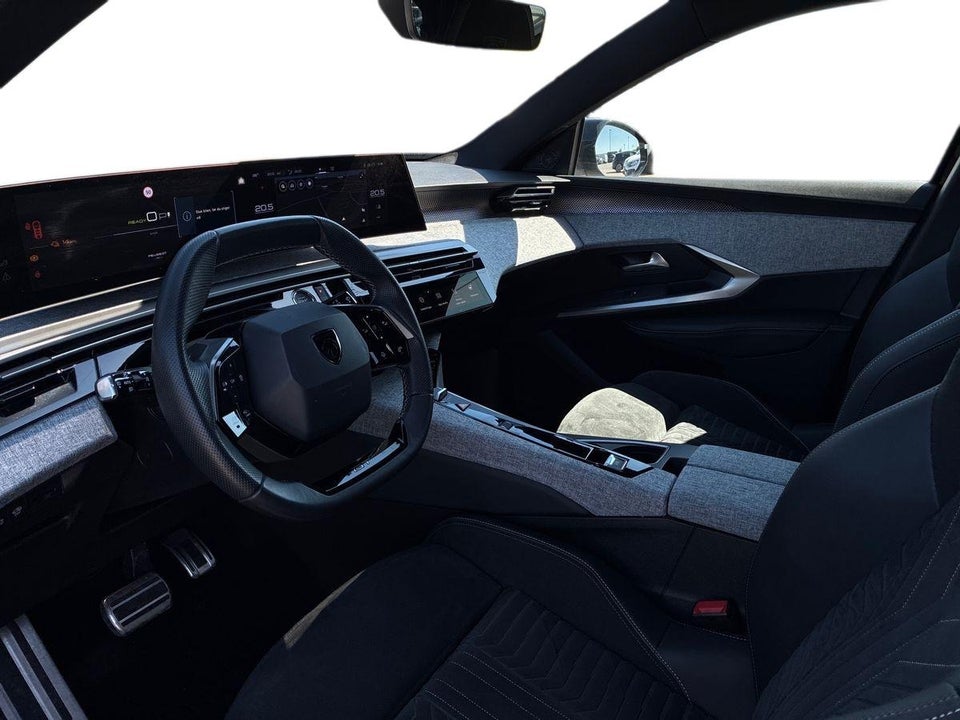 Peugeot e-5008 77 GT 7prs 5d