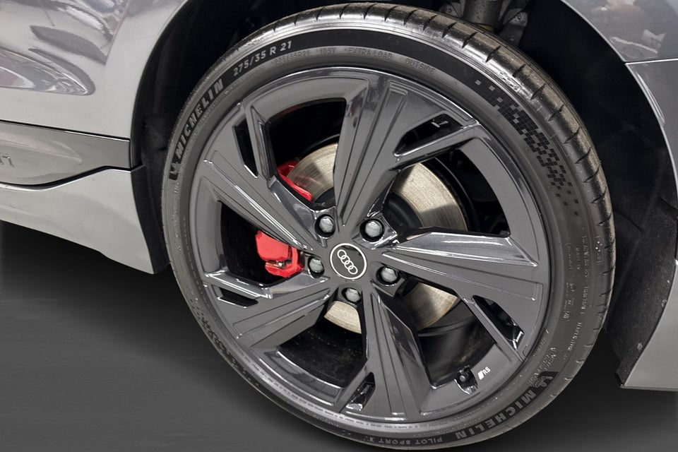 Audi A6 e-tron S-line plus performance Avant 5d