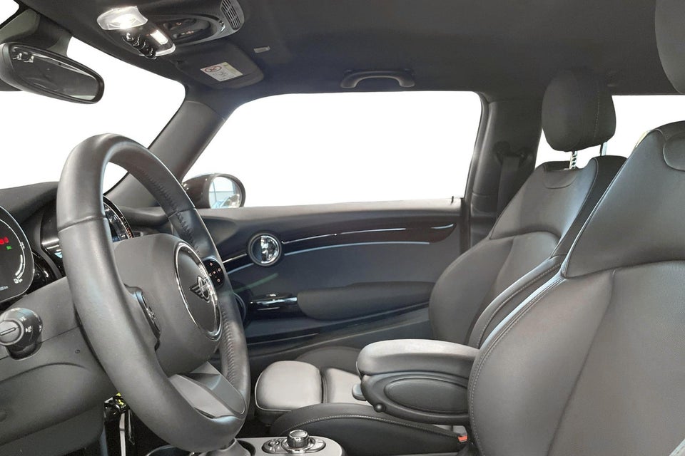 MINI Cooper SE Classic Trim 3d