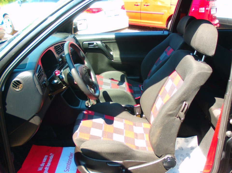 VW Golf III 2,0 GTi 3d