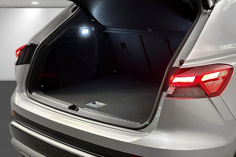 Audi Q4 e-tron 55 S-line quattro 5d
