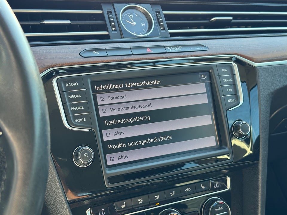VW Passat 2,0 TSi 280 Highline Variant DSG 4Motion 5d
