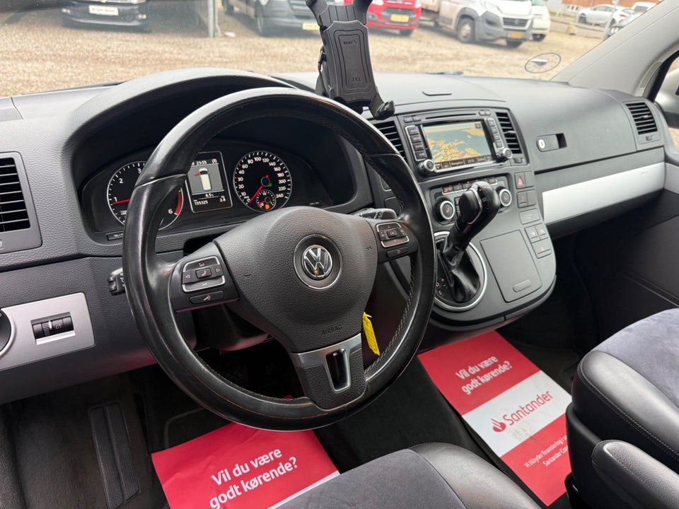 VW Multivan 2,0 TDi 180 Highline DSG 4Motion kort 4d