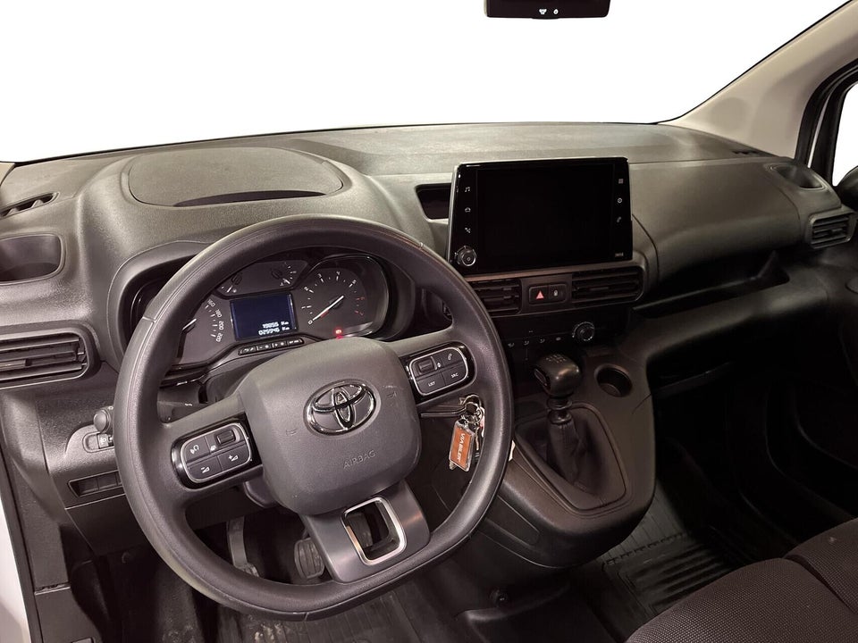 Toyota ProAce City 1,5 D 102 Long Comfort 6d