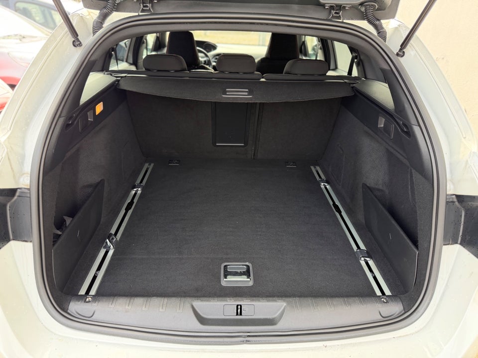 Peugeot 308 1,5 BlueHDi 130 GT Line SW 5d