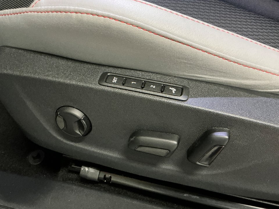 Skoda Elroq 85 iV Lodge 5d