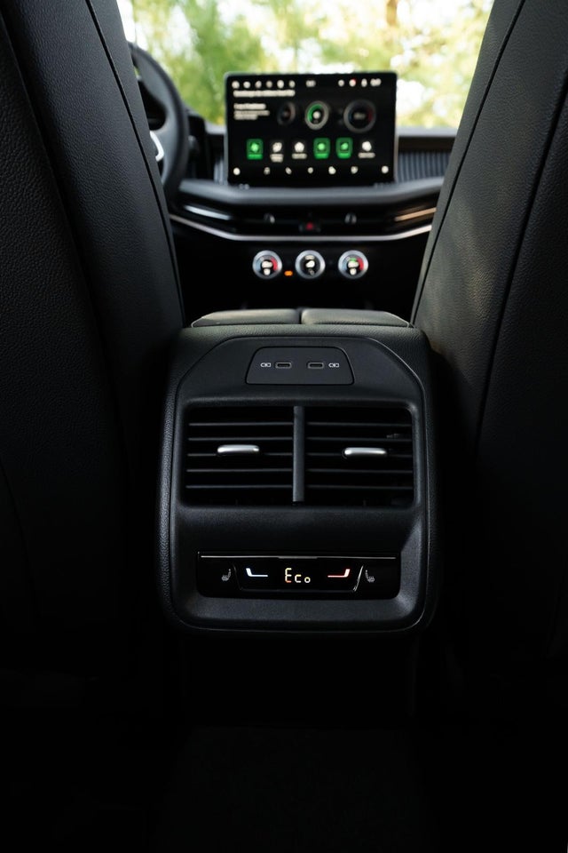 Skoda Superb 1,5 TSi iV Sportline Combi DSG 5d