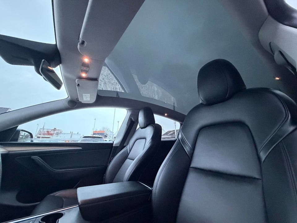 Tesla Model Y Performance AWD 5d