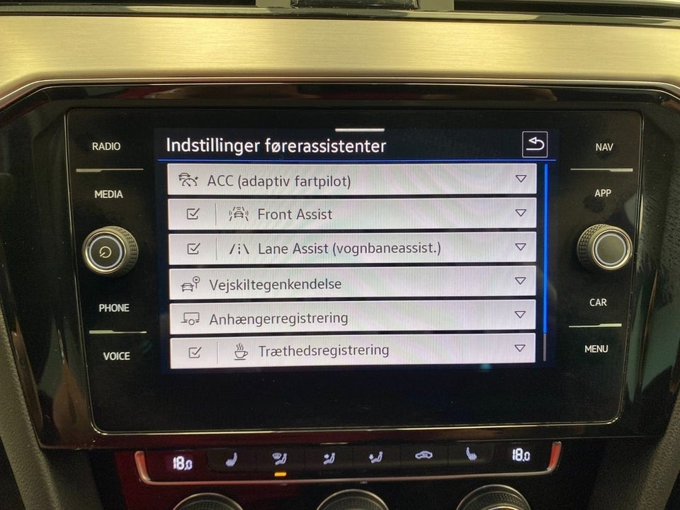 VW Passat 1,5 TSi 150 Elegance+ Variant DSG 5d