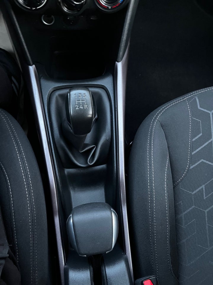 Peugeot 2008 1,4 HDi 68 City Style 5d