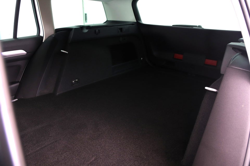 VW Passat 2,0 TDi 150 Comfortline Variant DSG Van 5d