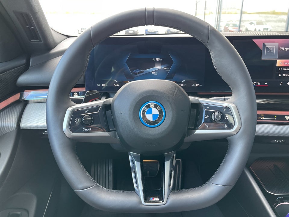 BMW i5 eDrive40 Touring M-Sport 5d