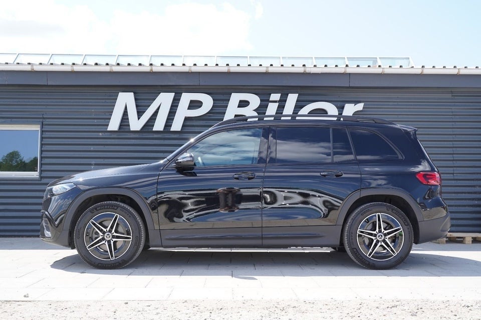 Mercedes EQB300 AMG Line 4Matic 5d