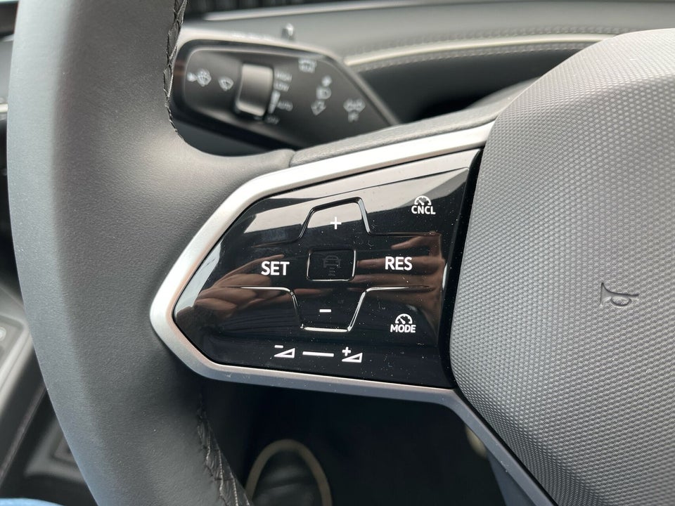 VW ID.7 86 Style S Tourer 5d