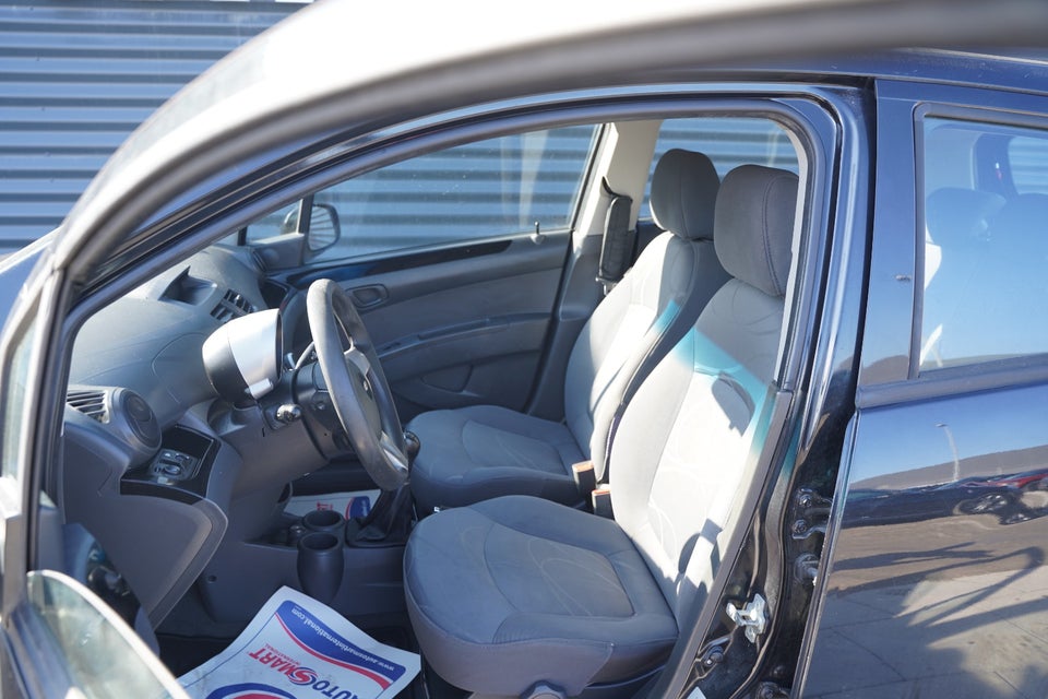 Chevrolet Spark 1,0 LS 5d