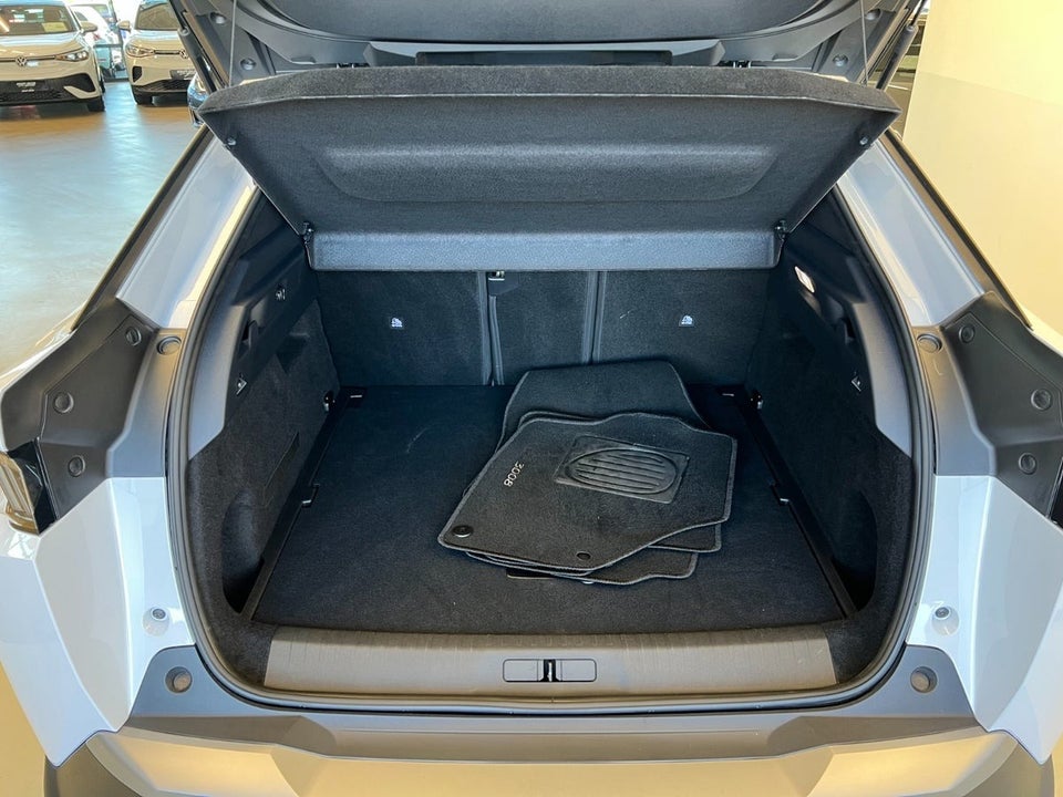 Peugeot e-3008 77 Allure 5d