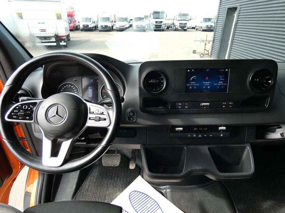 Mercedes Sprinter 316 2,2 CDi A2 Kassevogn aut. RWD
