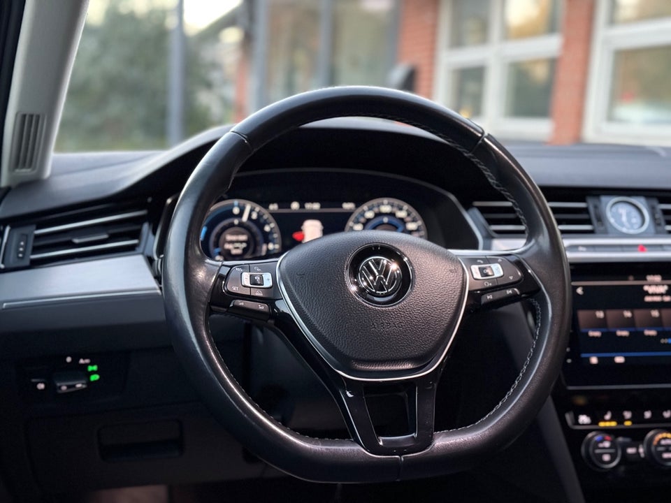 VW Passat 1,4 GTE Variant DSG 5d