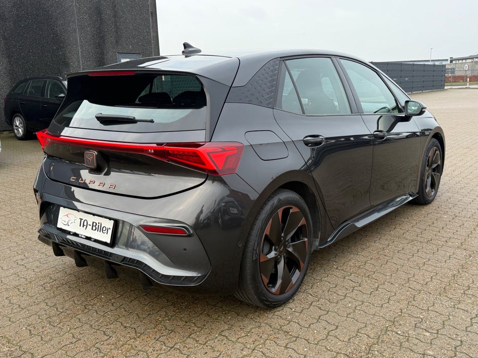 Cupra Born 58 e-Boost 5d